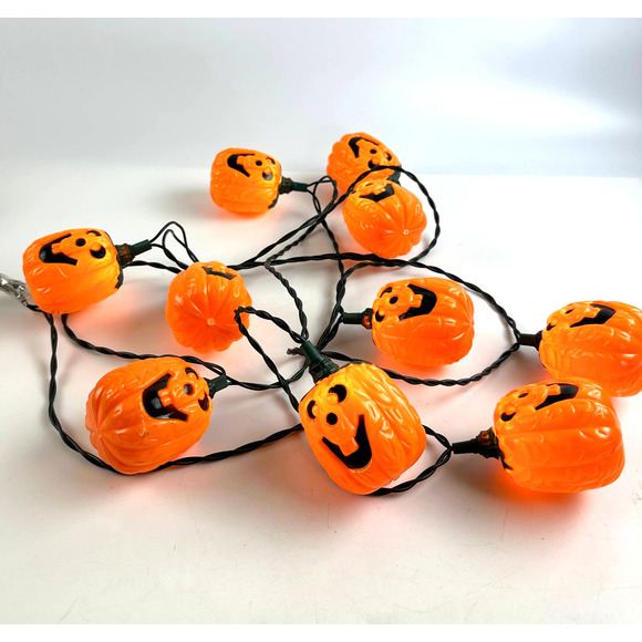 Blow Mold Halloween Pumpkin String Lights - Jack O' Lantern 6 Ft. - Picture 1 of 7